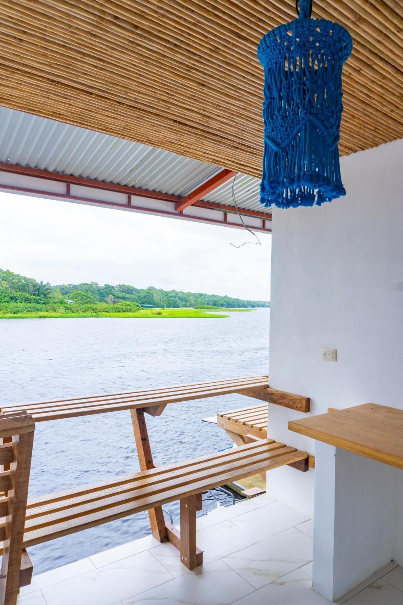 Hotel Pura Natura Riverside Tortuguero Exterior foto